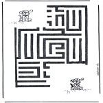 Crafts - Dog labyrinth